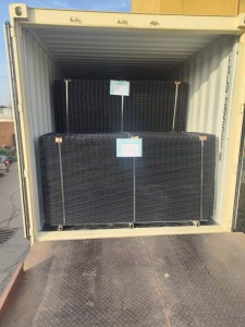 welded mesh panel loading